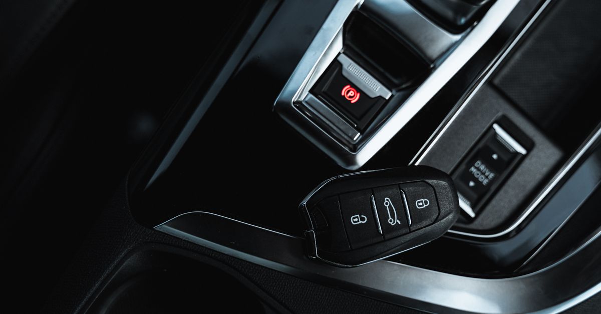 Toyota car key fob — Roy Locksmiths