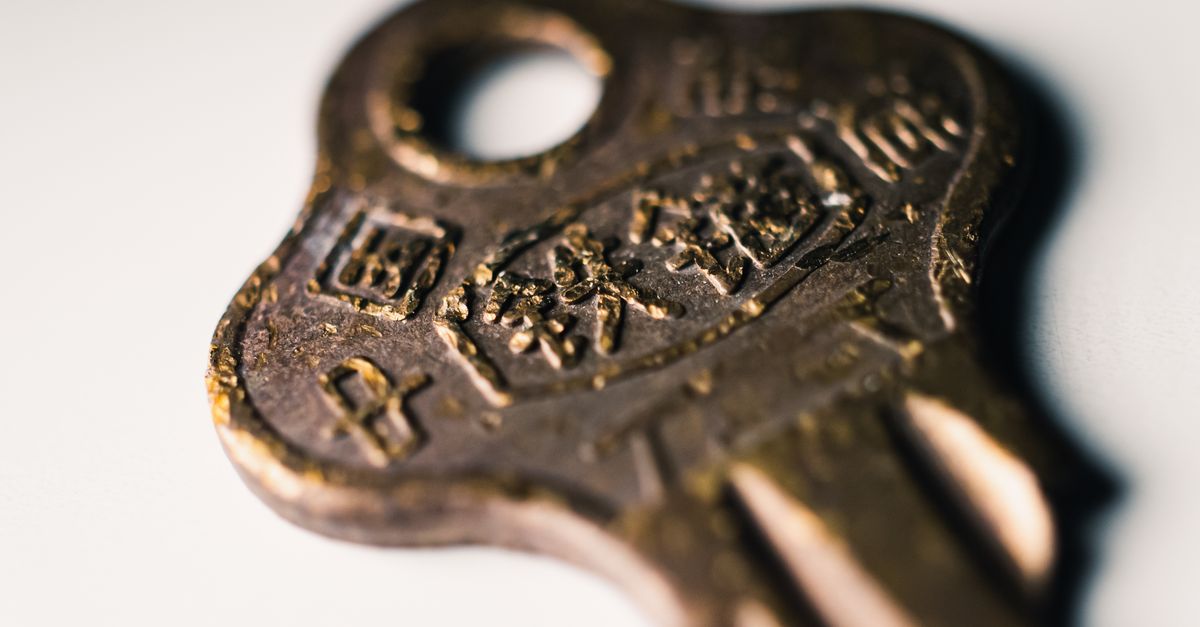Looking for the Cheapest Locksmith in Queens? Read This First — Roy Locksmiths