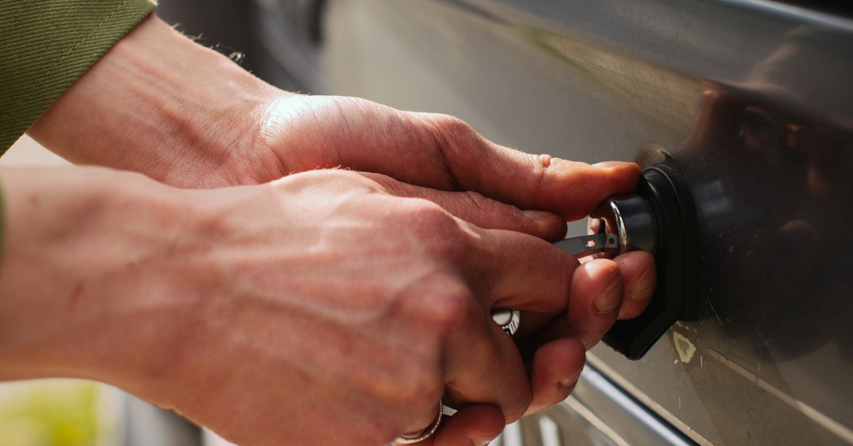 front door lock key — Roy Locksmiths